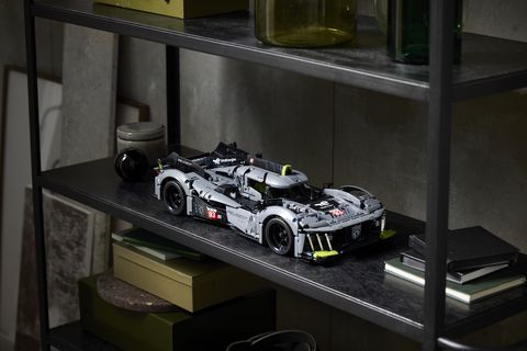 lego technic peugeot 9x8 24h le mans hybrid hypercar