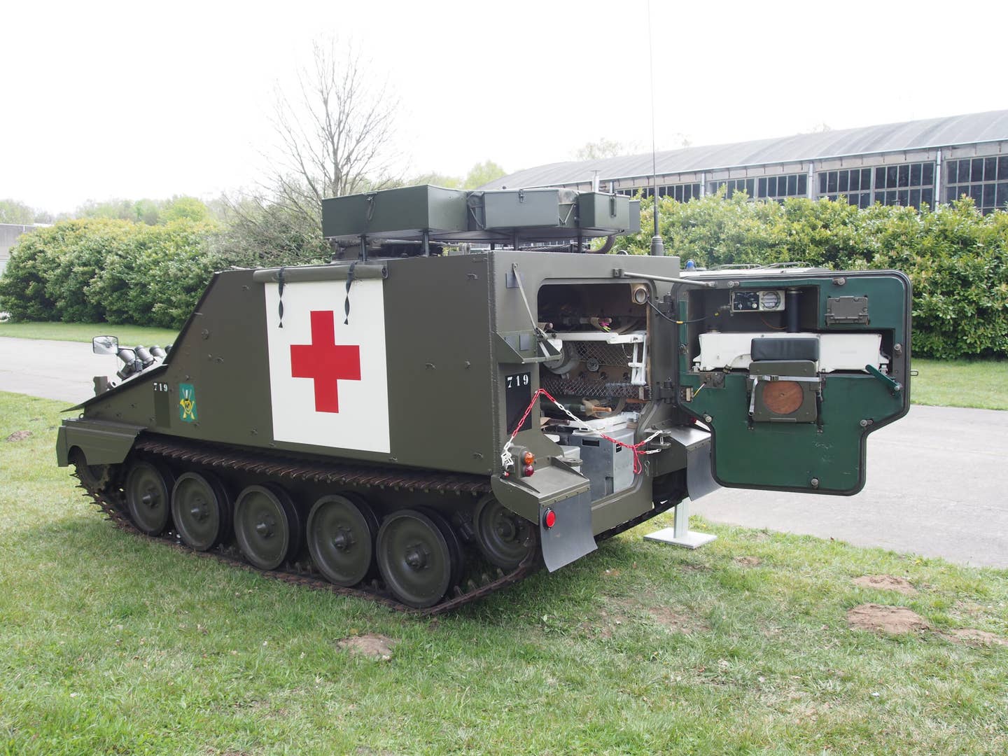 Fundraising Initiative Aims To Send British Scorpion Recon Vehicles To Ukraine