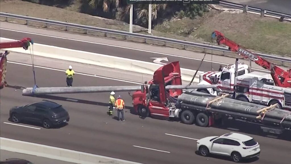 This Is Why You Don’t Cut Off a Semi-Truck