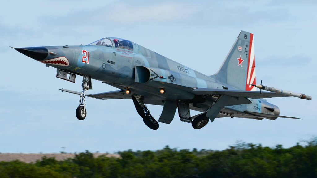 Navy Aggressor F-5 Crashes Off Key West