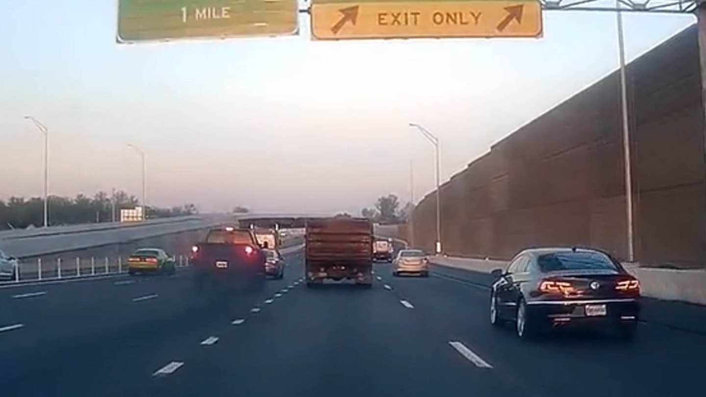 Watch a Coal-Rolling Lifted Truck Driver Tailgate Their Way Into a Stupid Crash