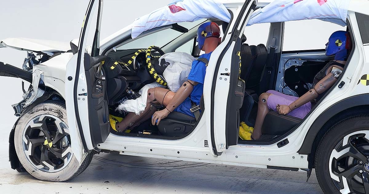 Rear-seat passenger protections lacking in small cars, crash test shows