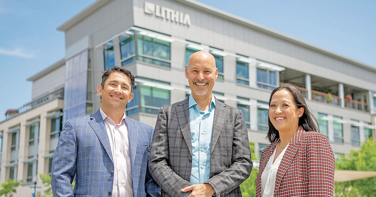 Lithia wants to hit revenue of $25 billion from acquisitions, up by $5 billion