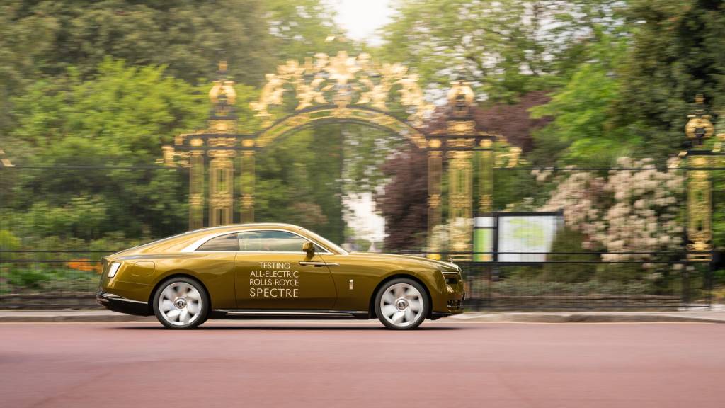 Rolls-Royce Spectre testing