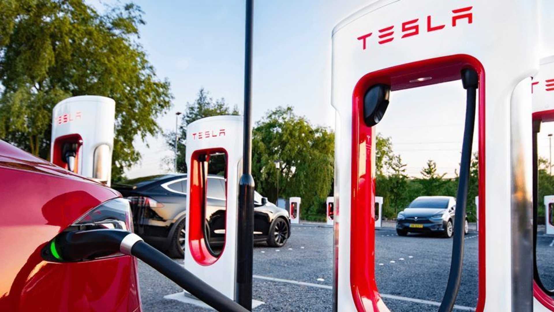 Tesla's Charging Connector May Become The New Standard After All