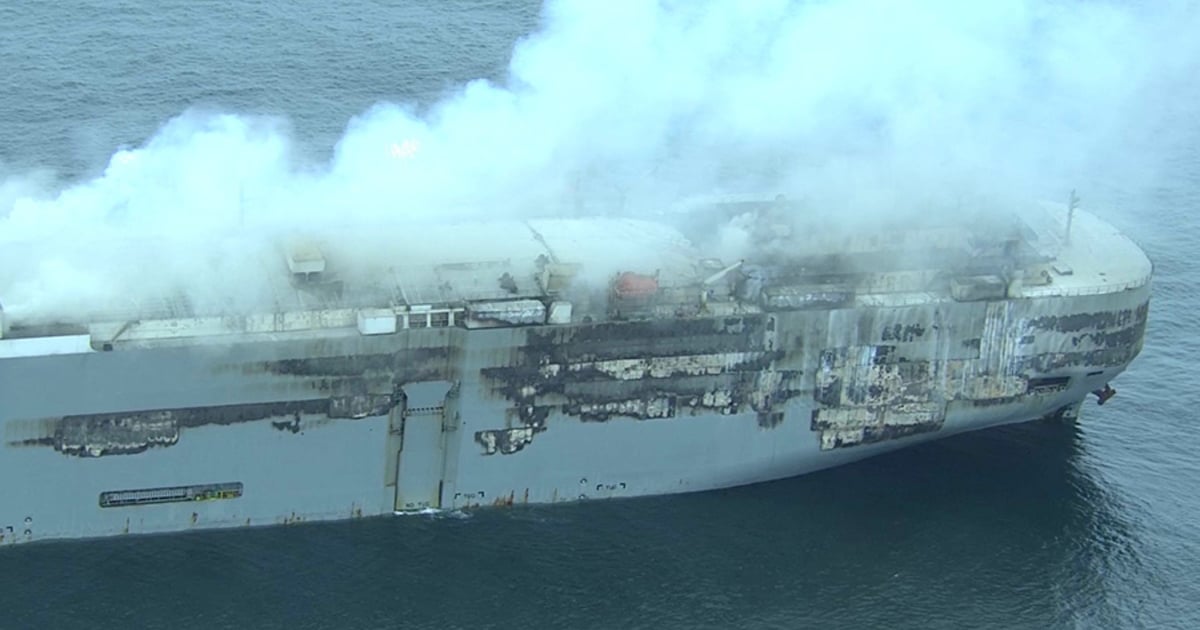 Burning car carrier off Dutch coast with 500 EVs being towed away from shipping lanes