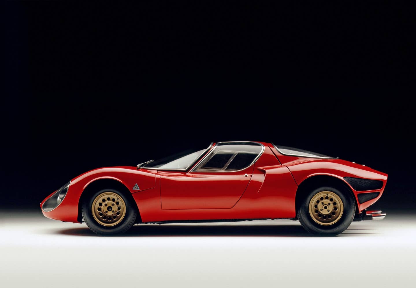 <em>1967 Alfa Romeo Tipo 33 Stradale</em>