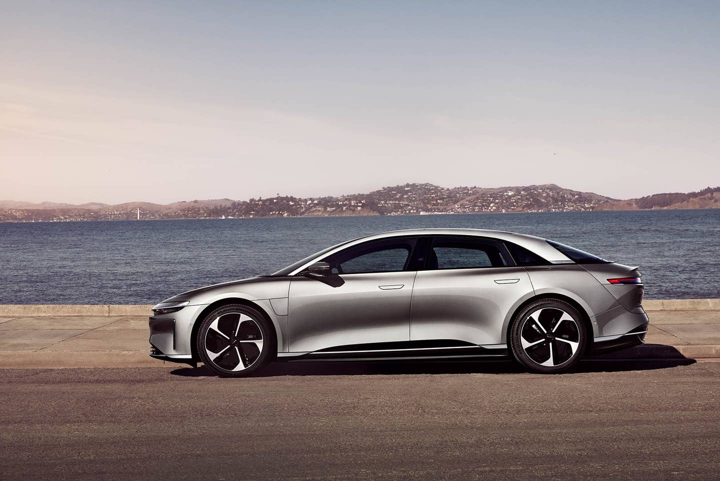 <em>Lucid Air</em>