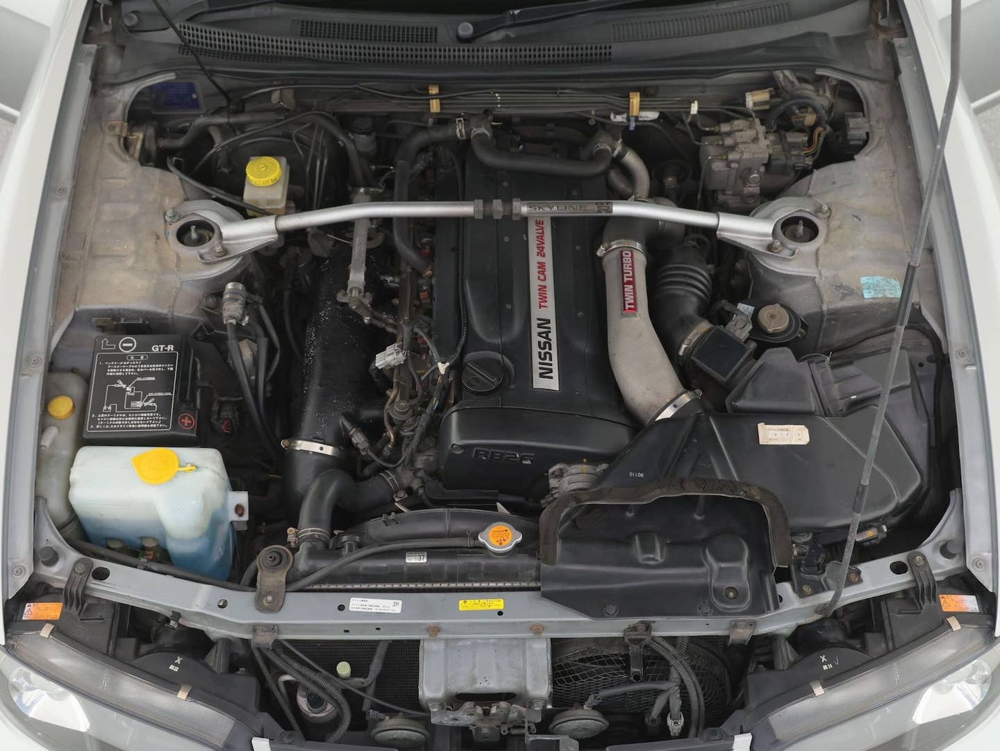 1998 Nissan Skyline GT-R Autech 40th Anniversary Sedan engine bay