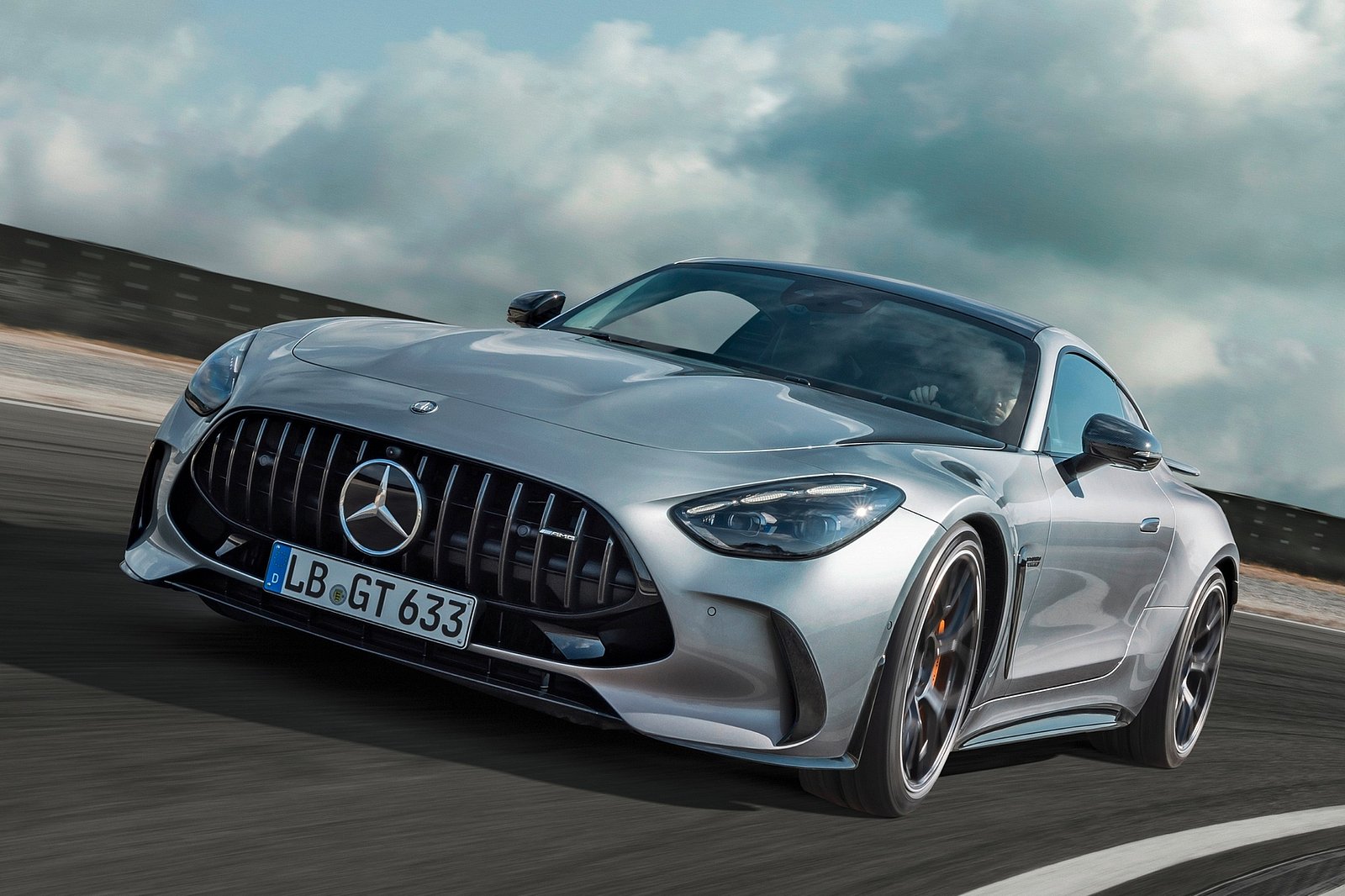 2024 Mercedes-AMG GT Debuts With 577-HP V8, AWD, And 2+2 Seating