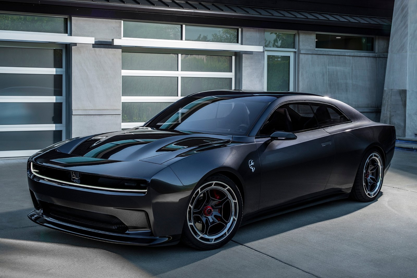 Rumor: Dodge Charger SRT Daytona EV Will Have Combustion-Powered Sibling