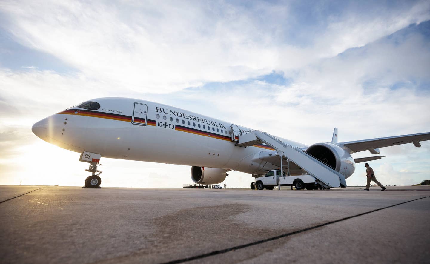 A Luftwaffe Flight Readiness Service A350-900. <em>Bundeswehr/Tobias Koch</em>