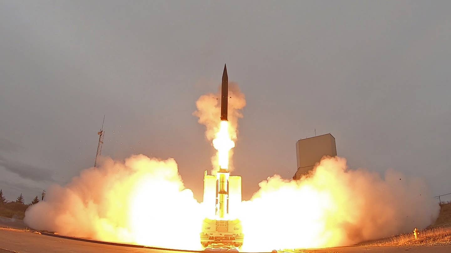 ARROW WEAPON SYSTEM SUCCESSFULLY ENGAGES BALLISTIC MISSILE TARGET