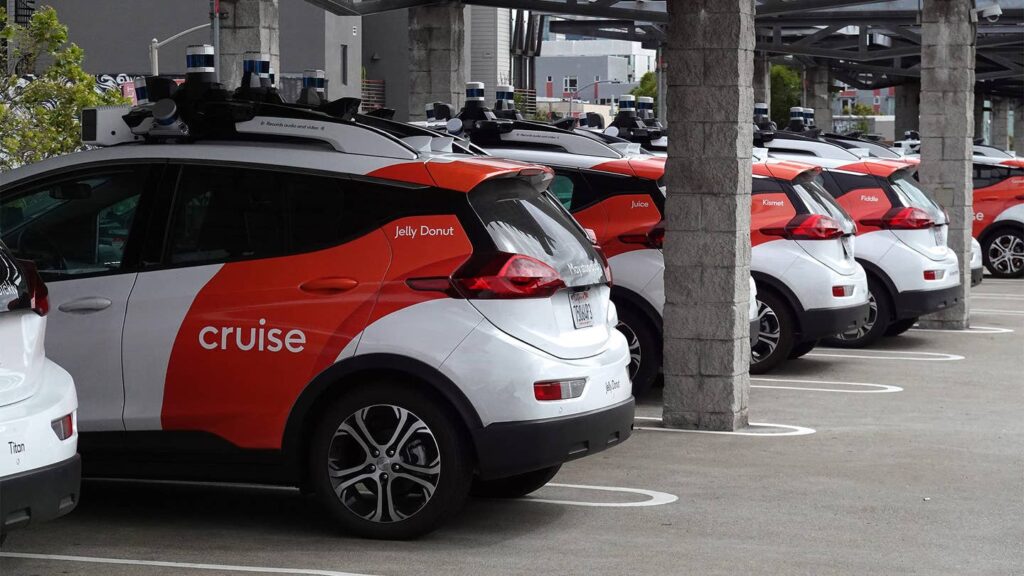 Cruise, Waymo Robotaxis Get Greenlight to Run 24/7 in San Francisco