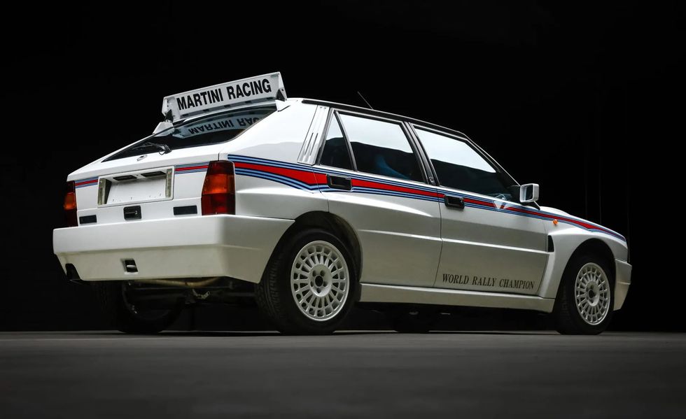 1992 lancia delta integrale martini 6 evoluzione rear