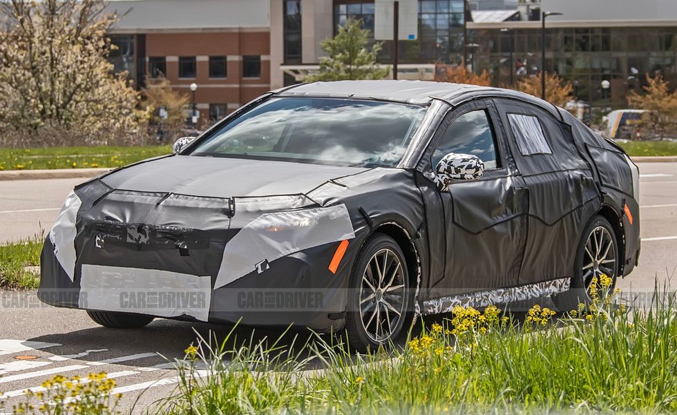 2025 toyota camry spied