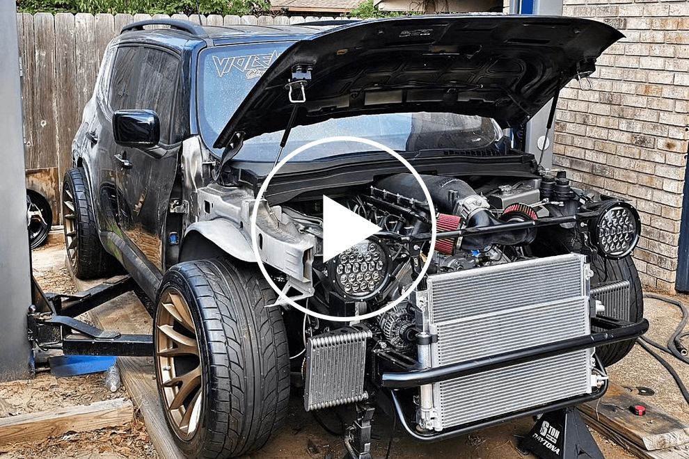 This Jeep Renegade Is Getting A Mighty Hemi V8 Conversion