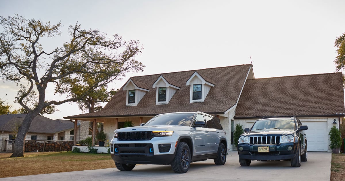 Jeep seeks to halt sales slide with new ads