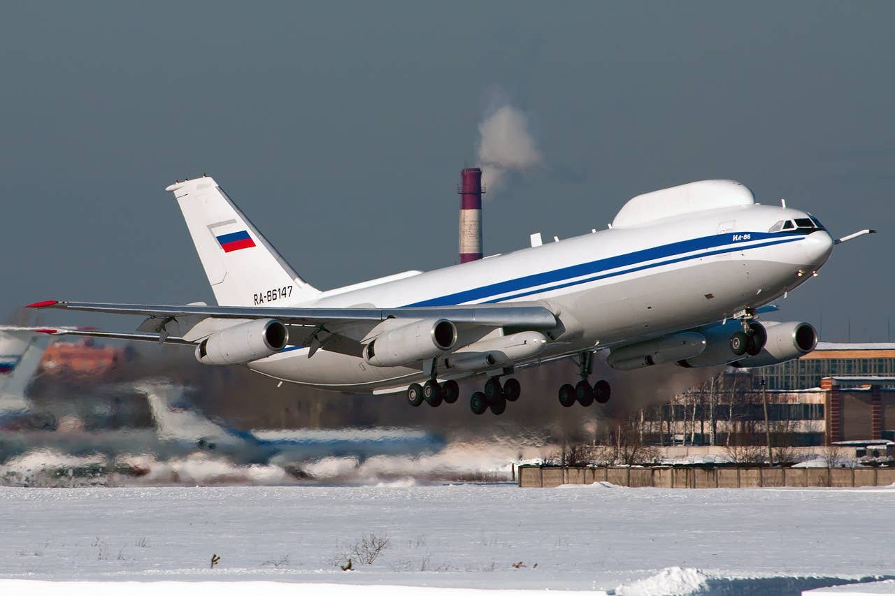 An Ilyushin Il-80 airborne command post at Chkalovskyin March 2011. <em>Alex Beltyukov/Wikimedia Commons</em>