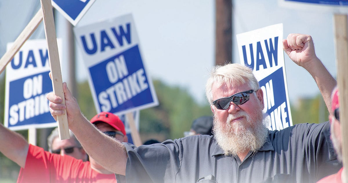 Workers at 38 GM, Stellantis parts depots join UAW strike, but Ford makes progress