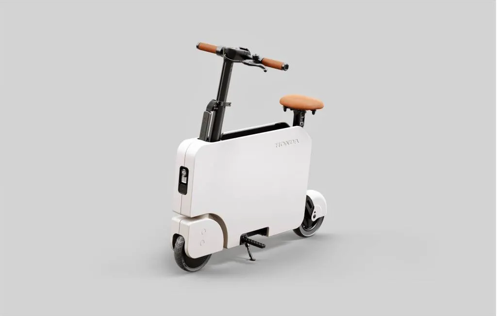 Honda Motocompacto folding electric scooter