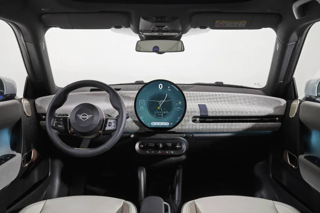 2025 Mini Cooper electric hatch