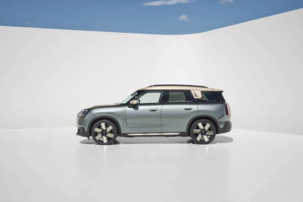 2025 Mini Countryman