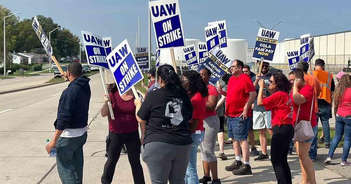 UAW adds 38 GM, Stellantis parts distribution centers to strike but spares Ford with progress made