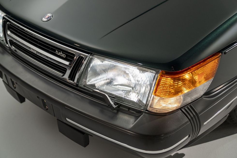 what to buy saab 900