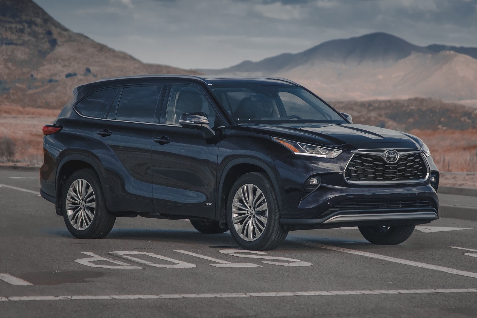 Driven: 2023 Toyota Highlander Hybrid Is Sensibility Incarnate