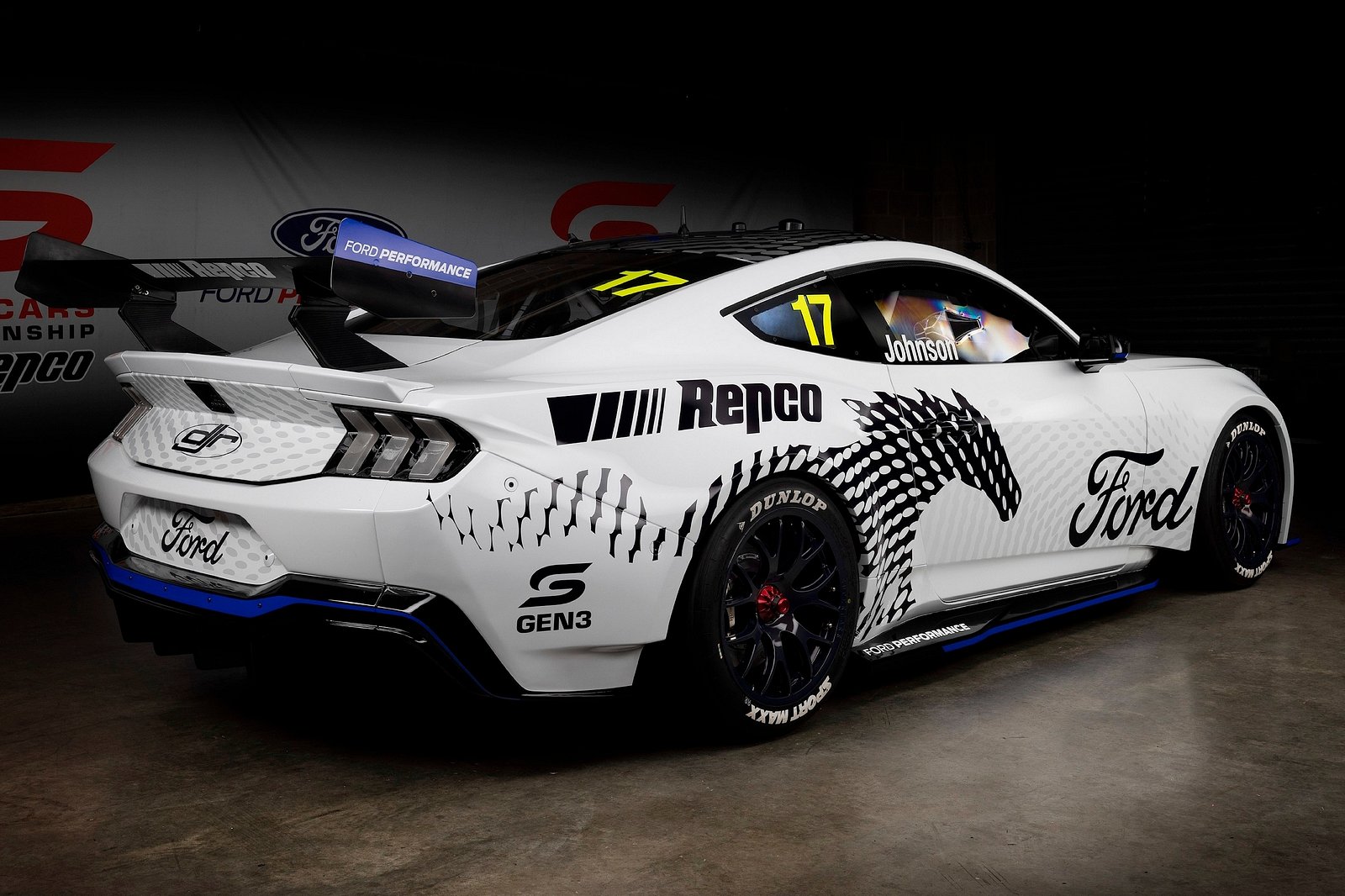 Ford Is Giving Its V8 Supercars Another Shot Against Chevy