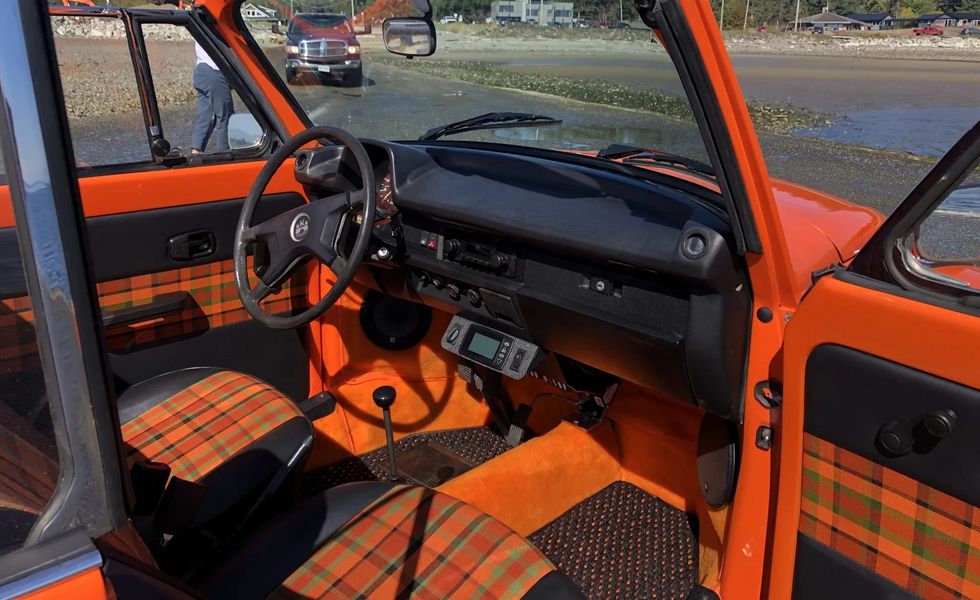 ev conversion 1978 volkswagen super beetle convertible interior