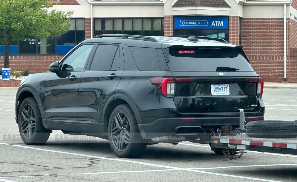 2025 ford explorer