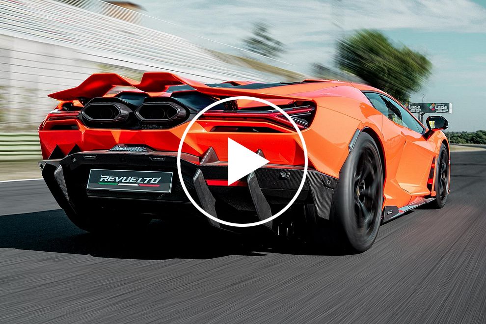 10 Fastest Accelerating Cars: The 0-60 MPH Kings Of The Road