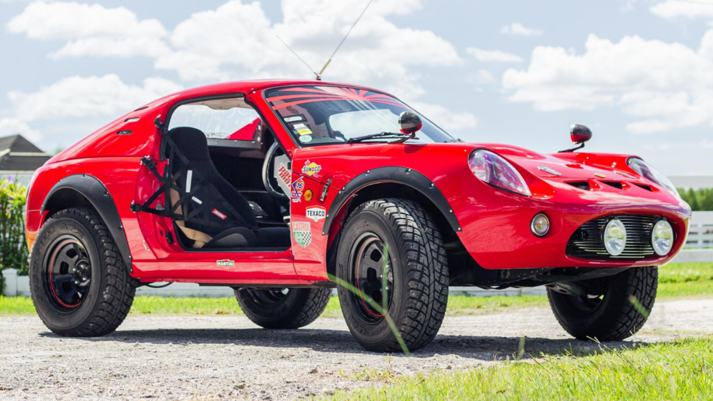 This Lifted 1992 Mazda Miata Might Be the Ultimate Off-Road Buggy