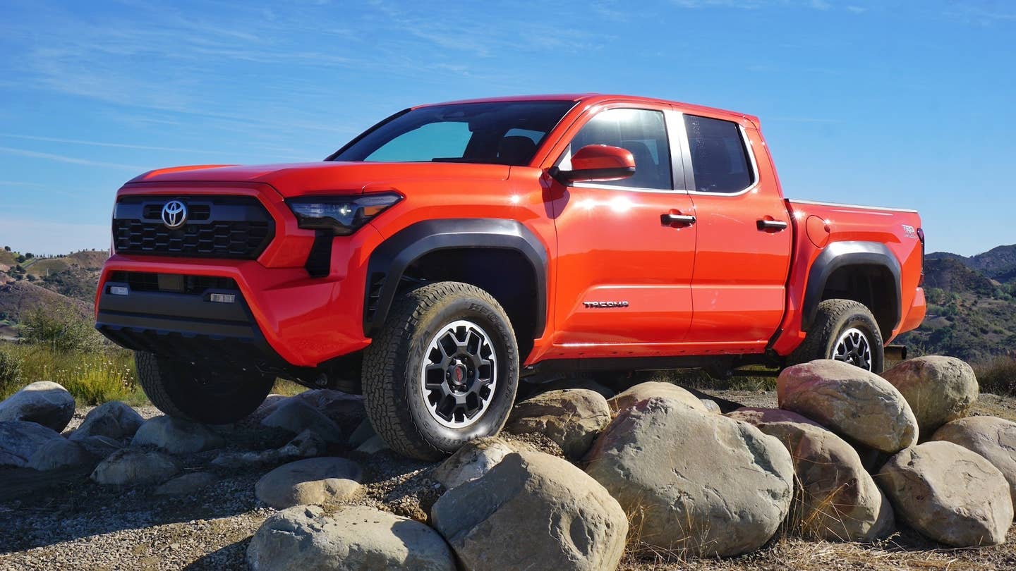 Toyota Tacoma photo