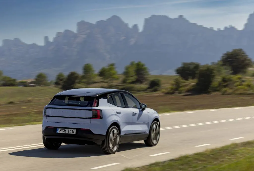 2025 Volvo EX30 electric SUV (single-motor, Cloud Blue)