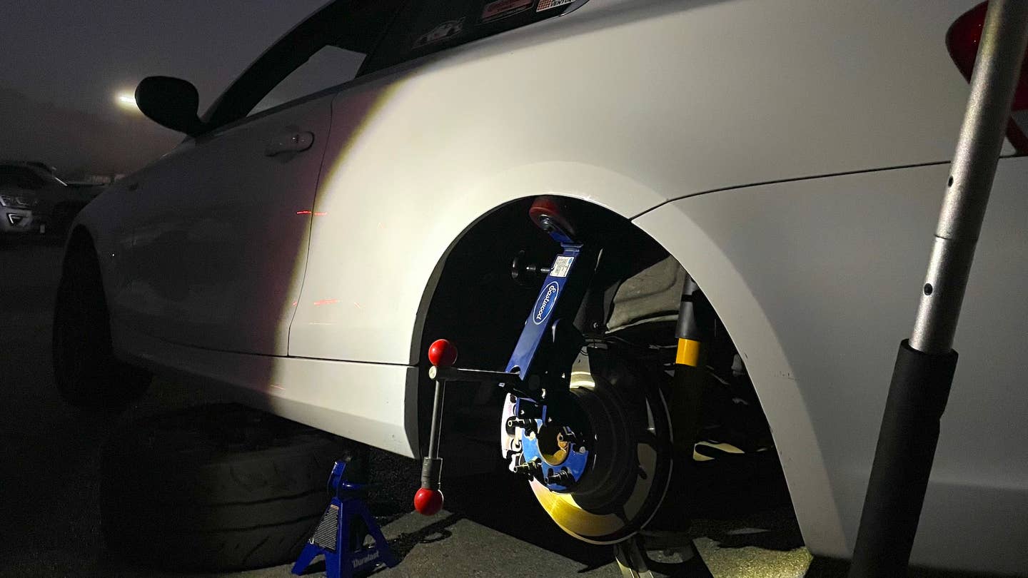 Rolling fenders on an E82 BMW 128i