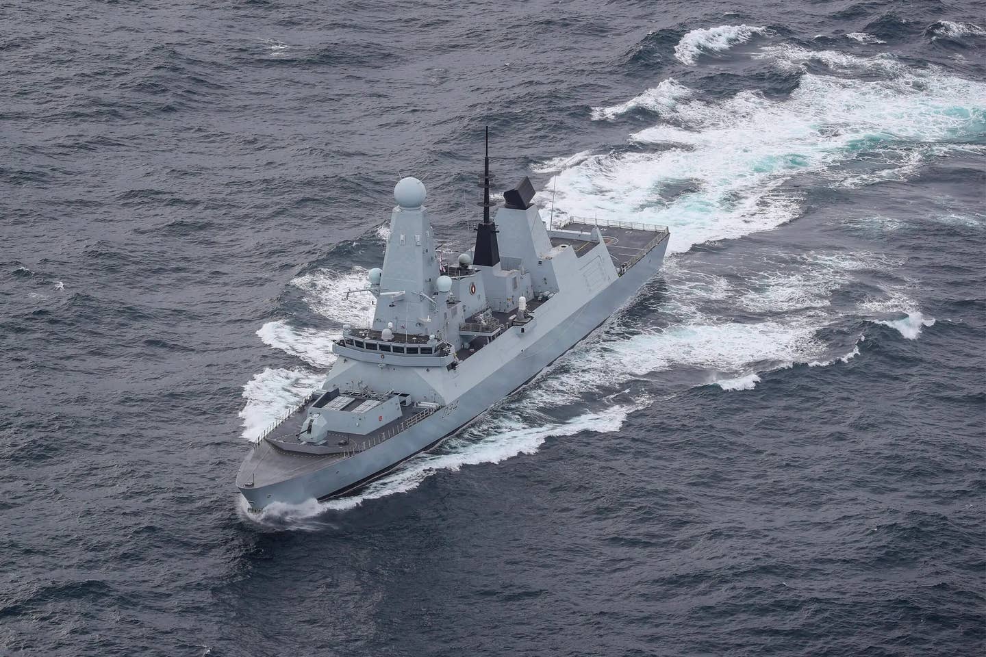 HMS<em> Diamond</em> at sea. <em>U.K. Defense Ministry photo</em>