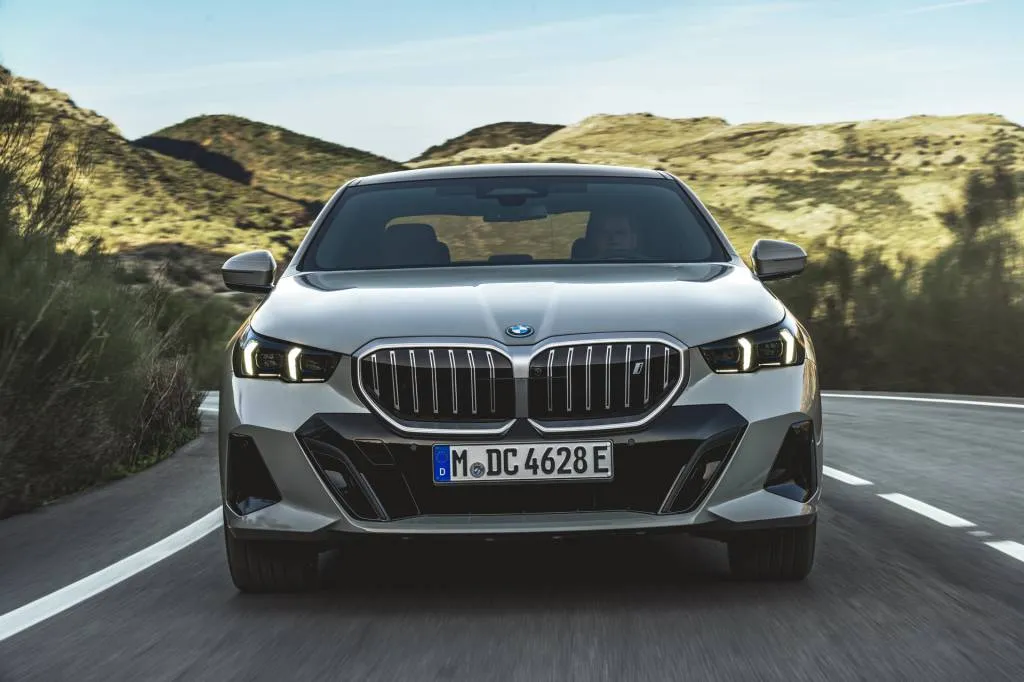 2024 BMW i5