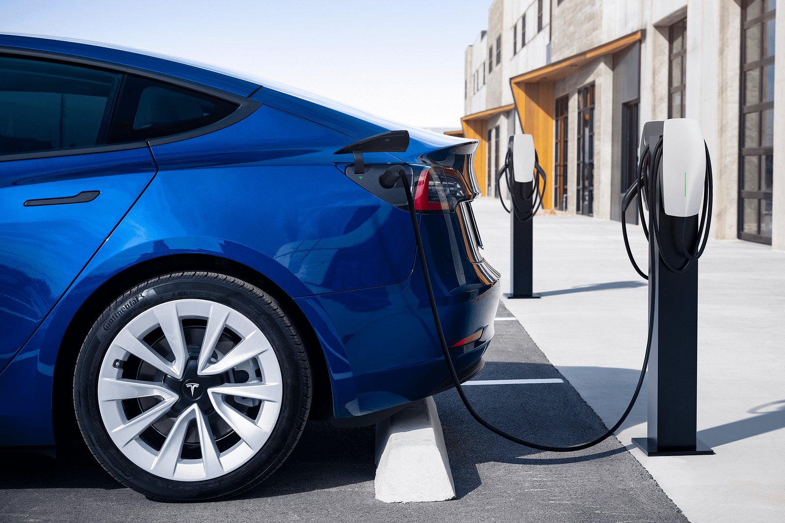 How Long Does It Take To Charge A Tesla: The Reality Of Electric Refueling