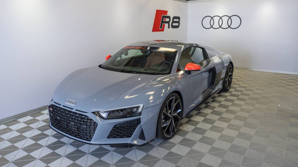 Good News: Audi R8 Production Extended Thanks to Strong Sales