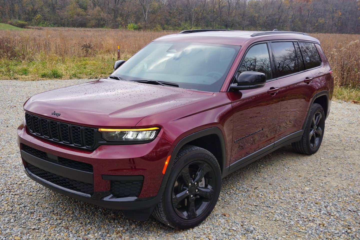 Jeep Grand Cherokee photo