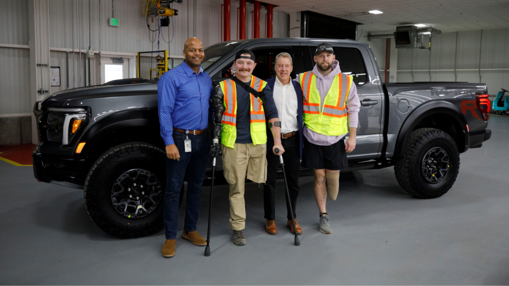 Ford Replaces US Marine’s Wrecked F-150 Raptor With a 720-HP Raptor R