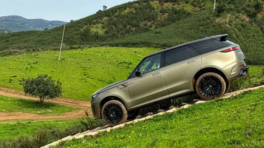 The Range Rover Sport SV Has Seats With Haptic Audio. But Are They Any Good?