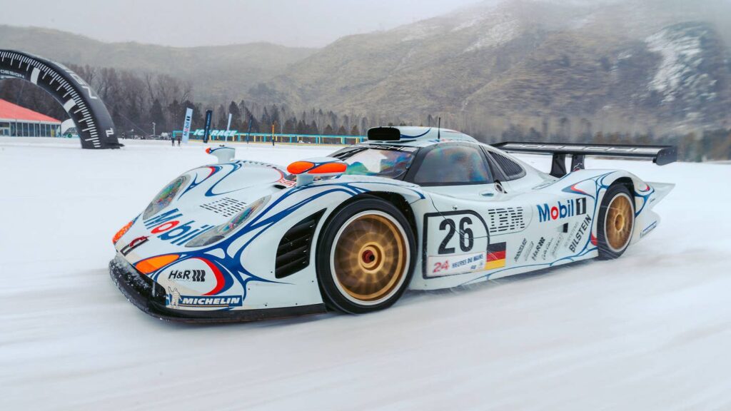 Porsche 911 GT1 on Ice Proves Le Mans Winners Can Go Sideways, Too