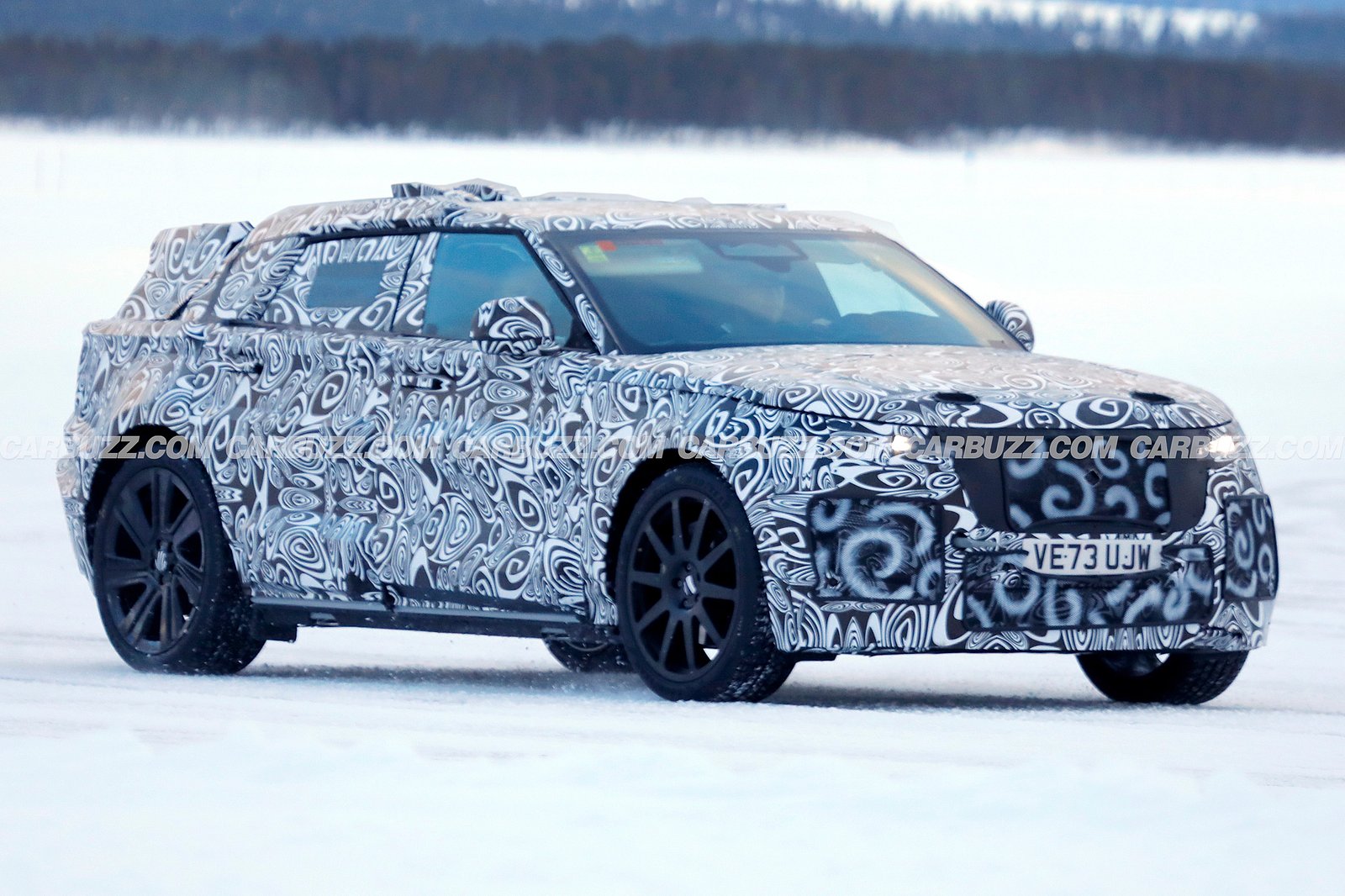 Electric Range Rover Prototypes Spied With Drastically Lowered Roofline