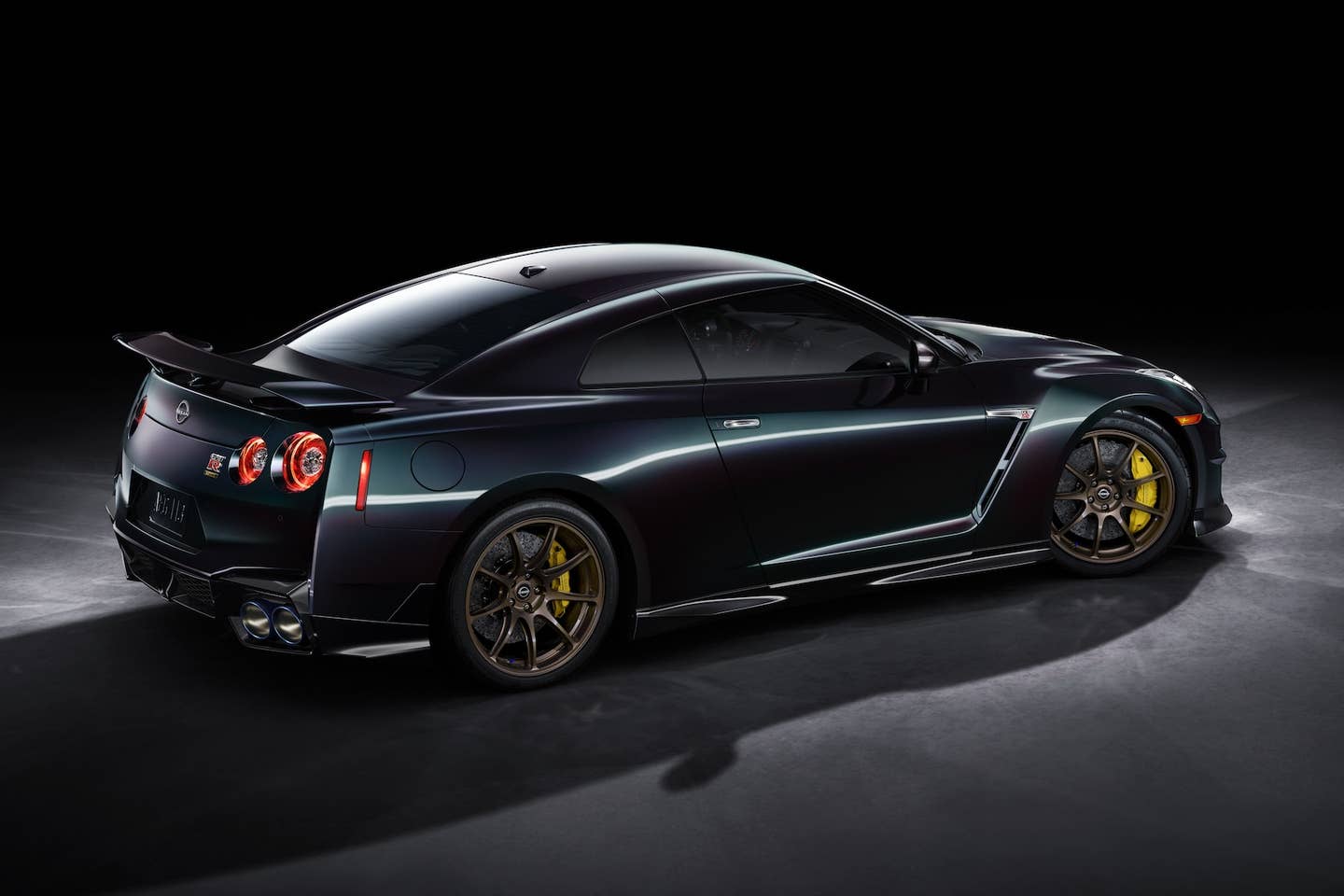 2024 Nissan GT-R Takumi Edition