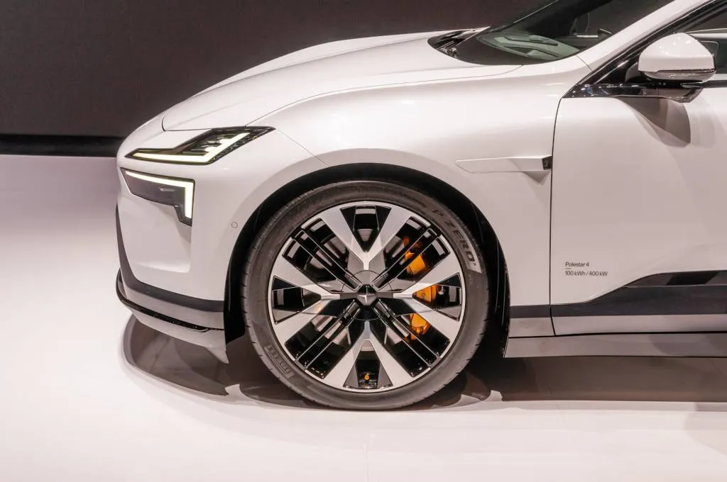 2025 Polestar 4