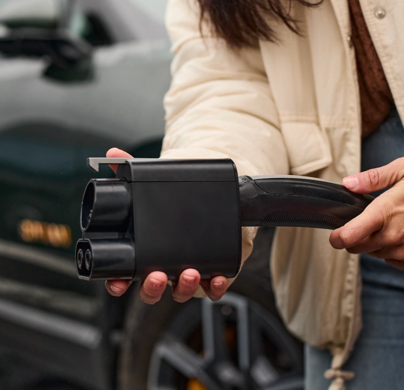 Rivian adapters arrive in April, enable Tesla Supercharger waypoints